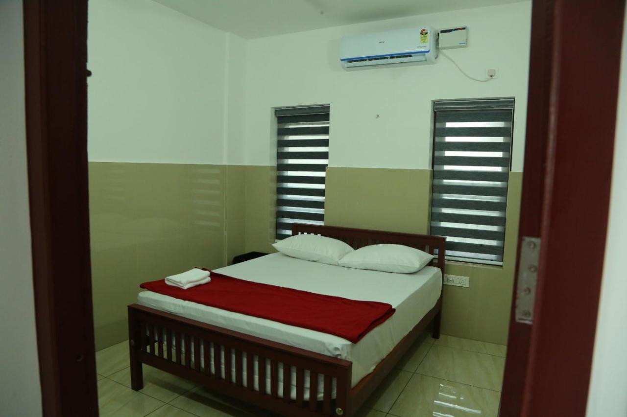 Hotel Grace Mary Residency Nedumbassery Exterior foto